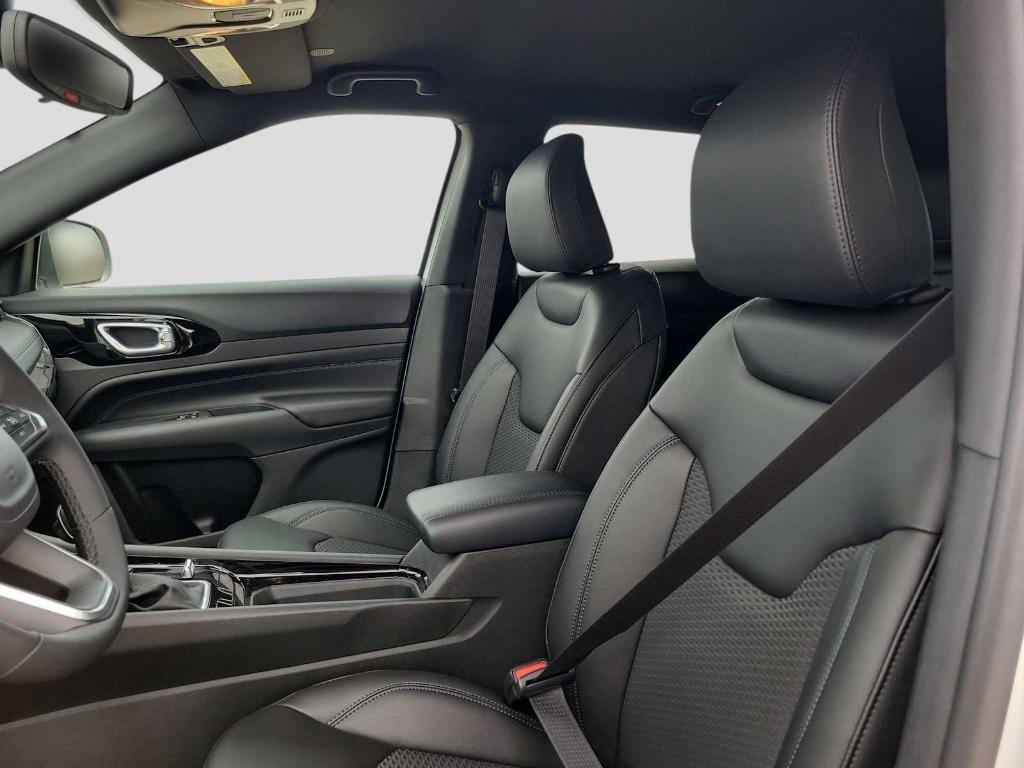 new 2026 Jeep Compass car, priced at $29,438