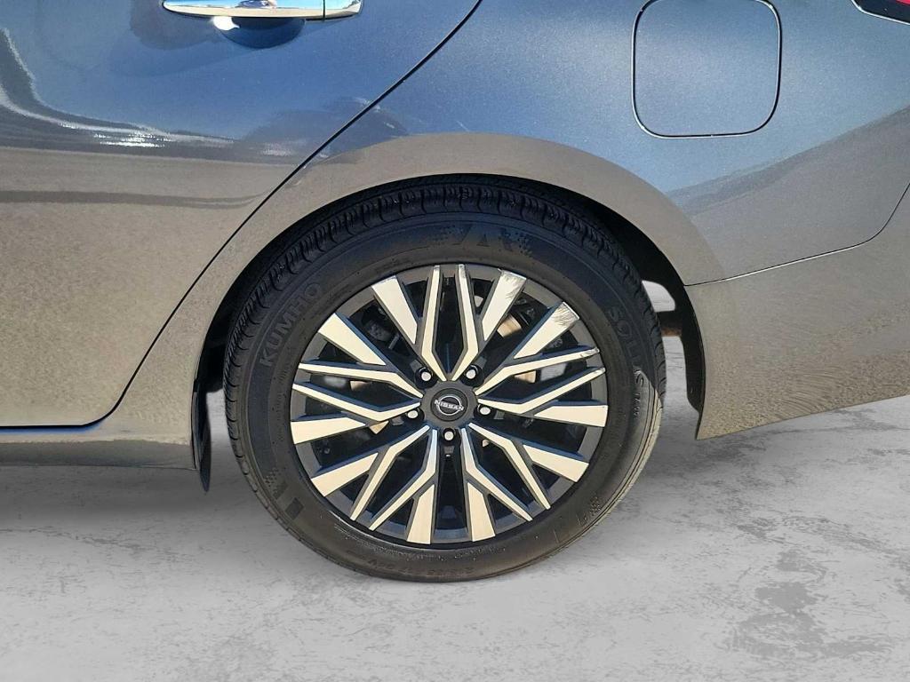 used 2024 Nissan Altima car, priced at $22,999
