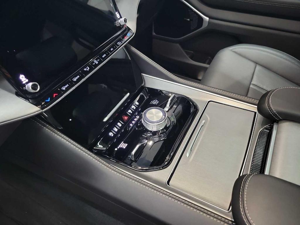 new 2026 Jeep Grand Wagoneer car, priced at $82,400
