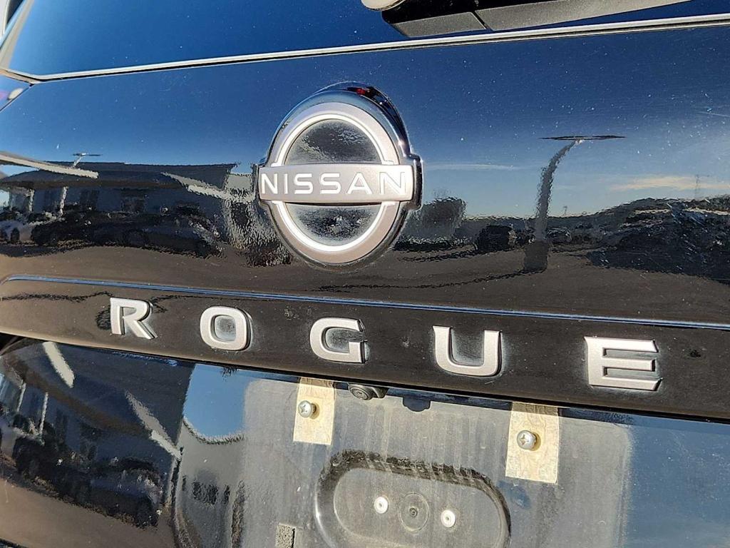 used 2025 Nissan Rogue car, priced at $25,800