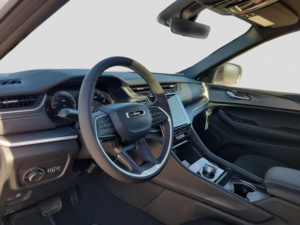 new 2026 Jeep Grand Cherokee L car, priced at $43,373