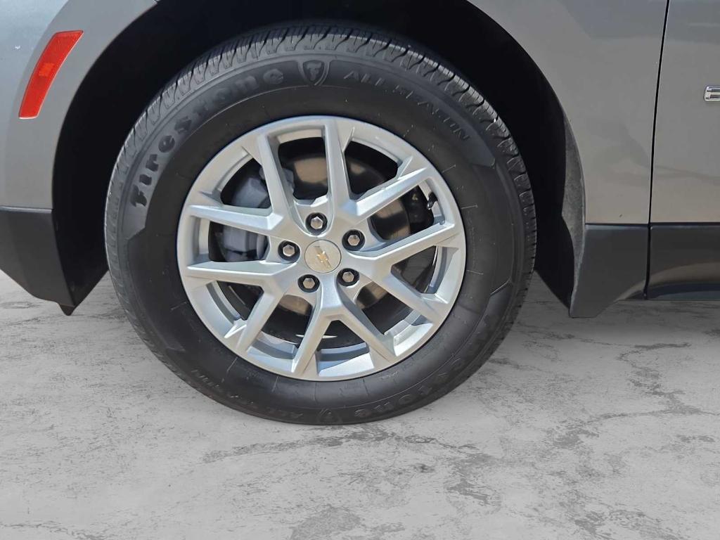 used 2023 Chevrolet Equinox car, priced at $17,213