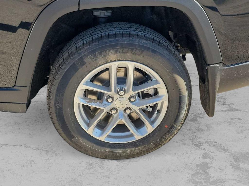 new 2026 Jeep Grand Cherokee L car, priced at $43,939