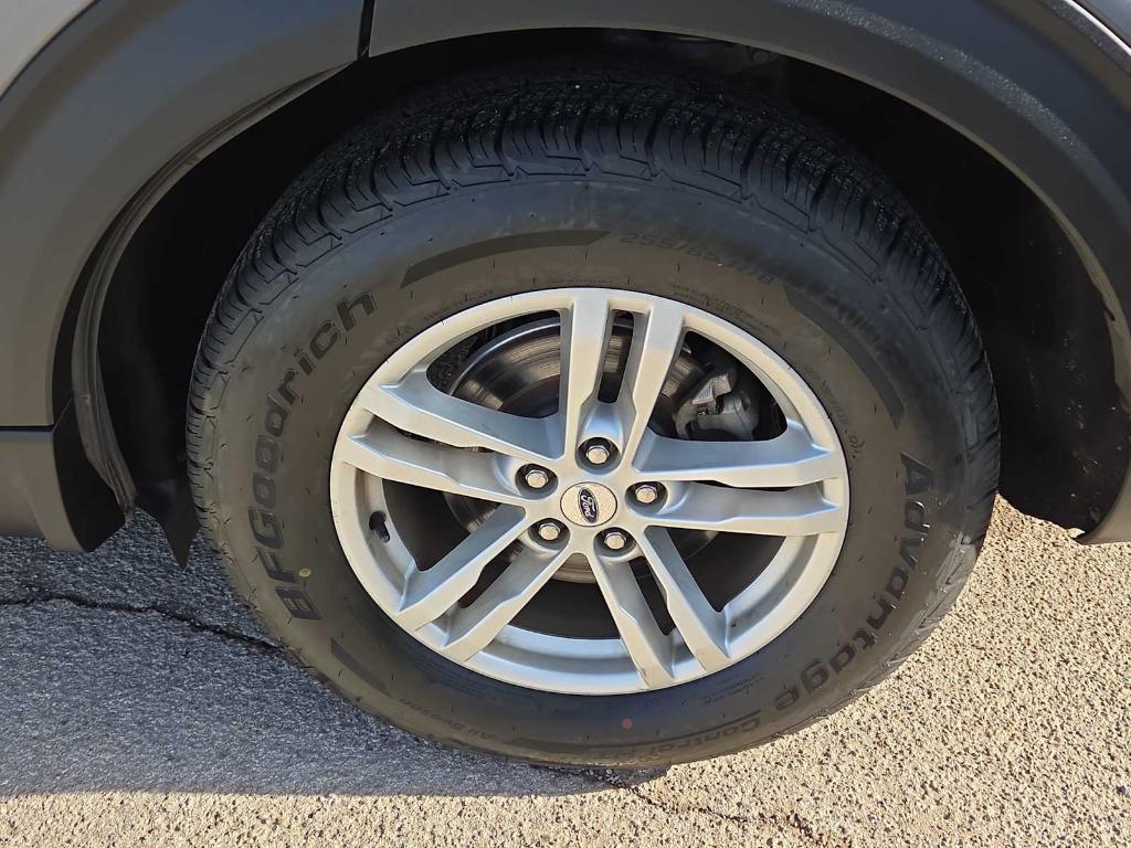 used 2023 Ford Explorer car, priced at $27,999