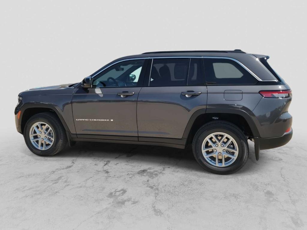 new 2025 Jeep Grand Cherokee car, priced at $35,270