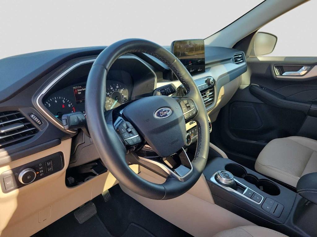 used 2022 Ford Escape car, priced at $24,999