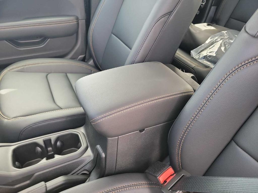 new 2026 Jeep Gladiator car, priced at $49,380