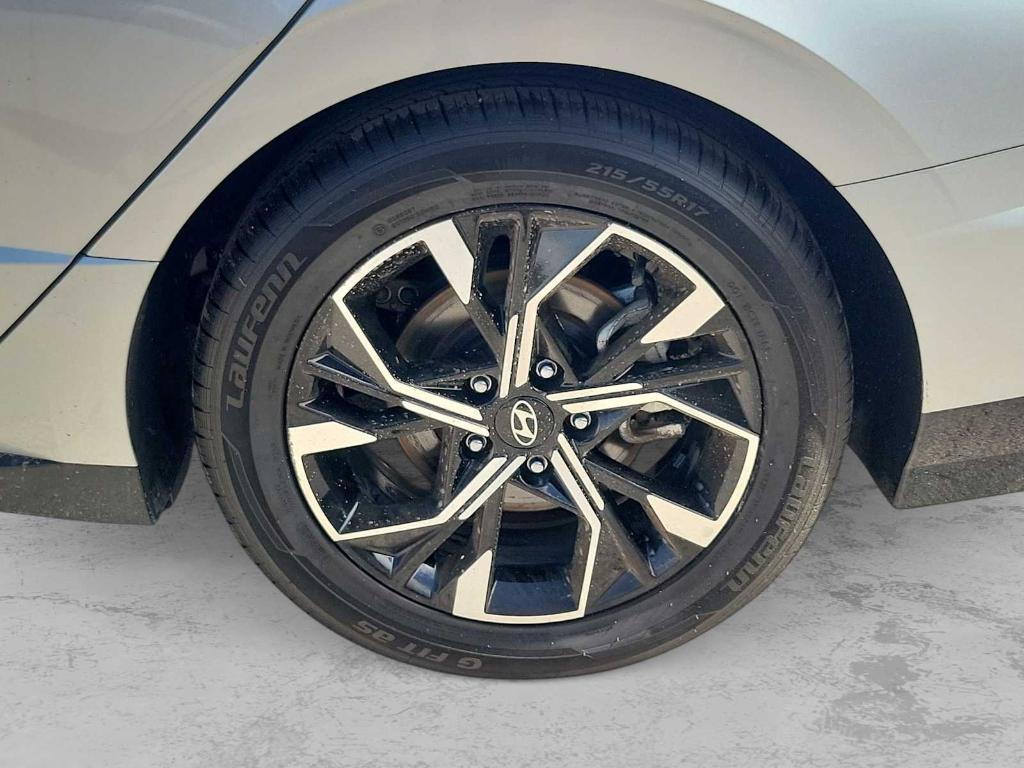 used 2025 Hyundai Sonata car, priced at $23,087