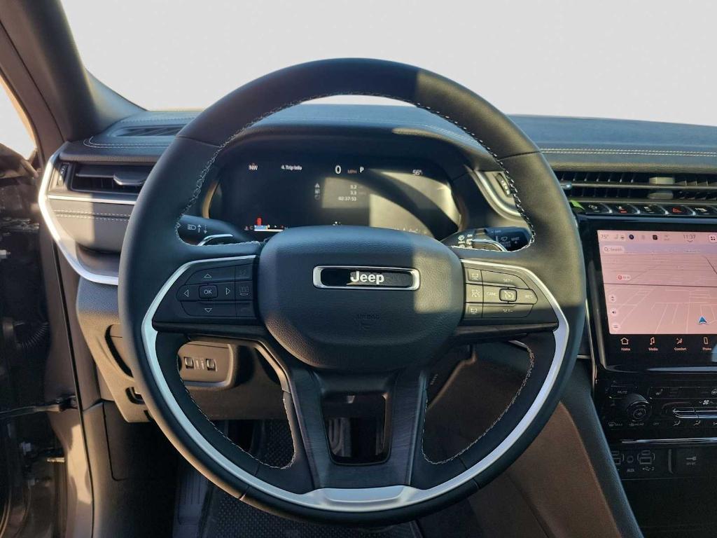 new 2025 Jeep Grand Cherokee car, priced at $46,259