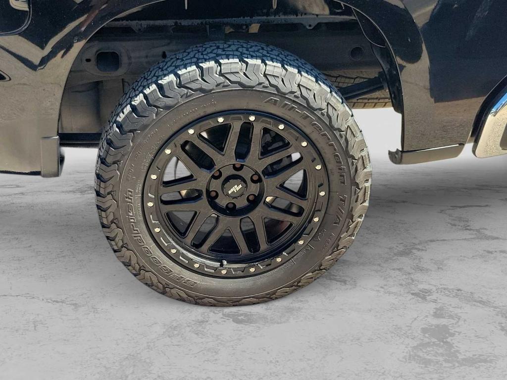 used 2022 Chevrolet Silverado 1500 Limited car, priced at $33,113