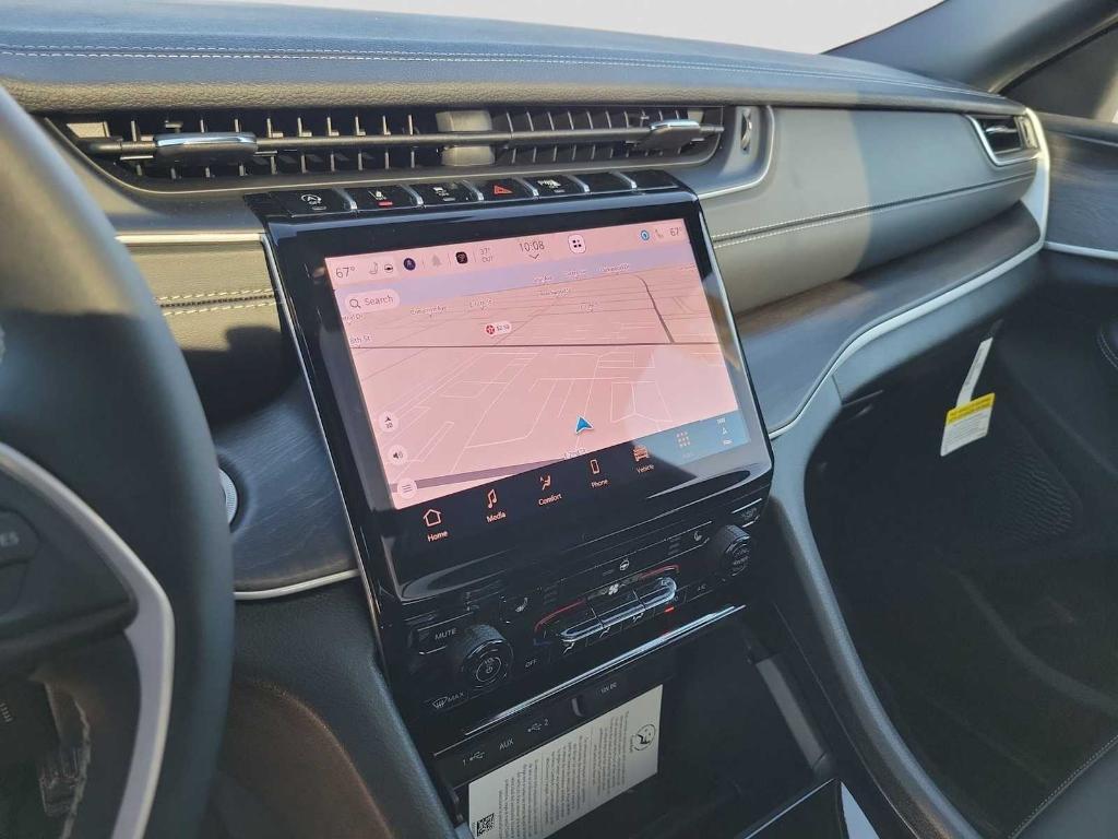 new 2025 Jeep Grand Cherokee car, priced at $48,892