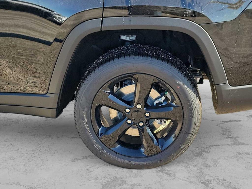 new 2025 Jeep Grand Cherokee car, priced at $48,892