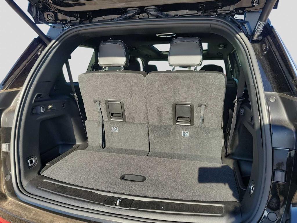 new 2025 Jeep Grand Cherokee car, priced at $48,892