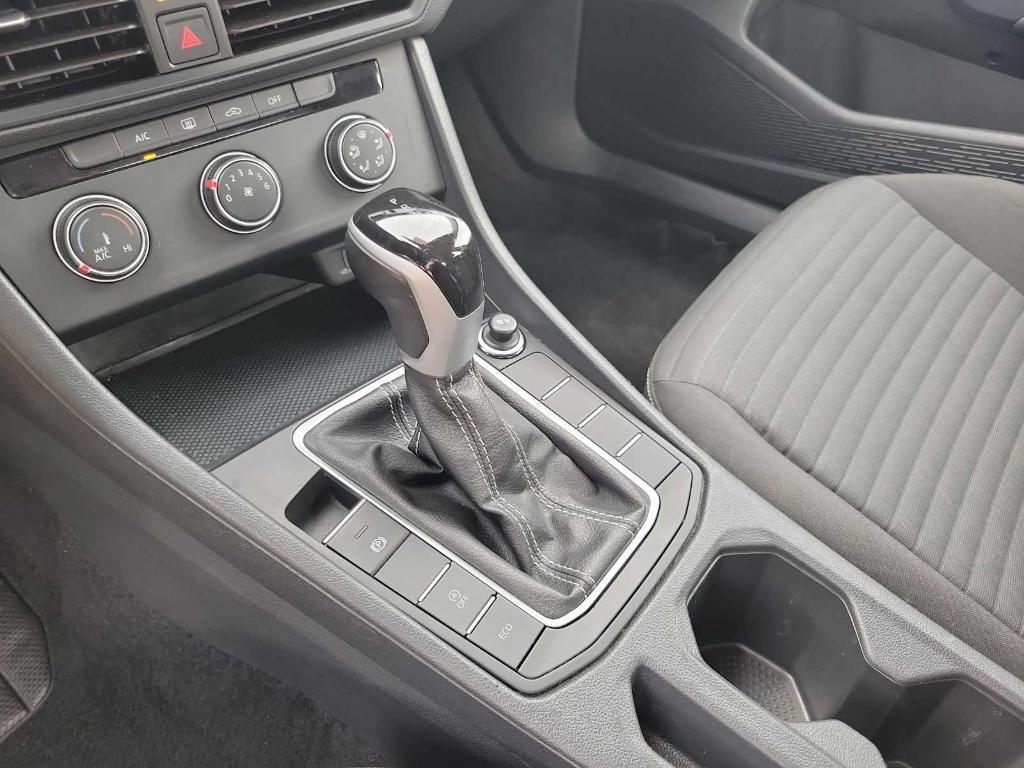 used 2024 Volkswagen Jetta car, priced at $19,999