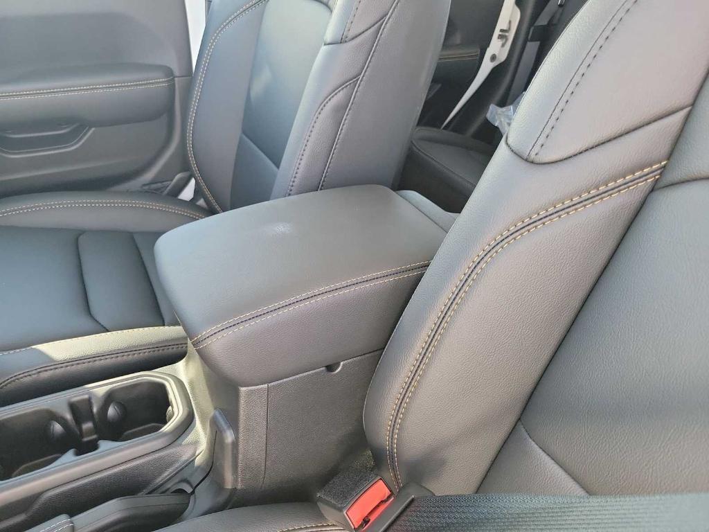 new 2026 Jeep Gladiator car, priced at $49,040