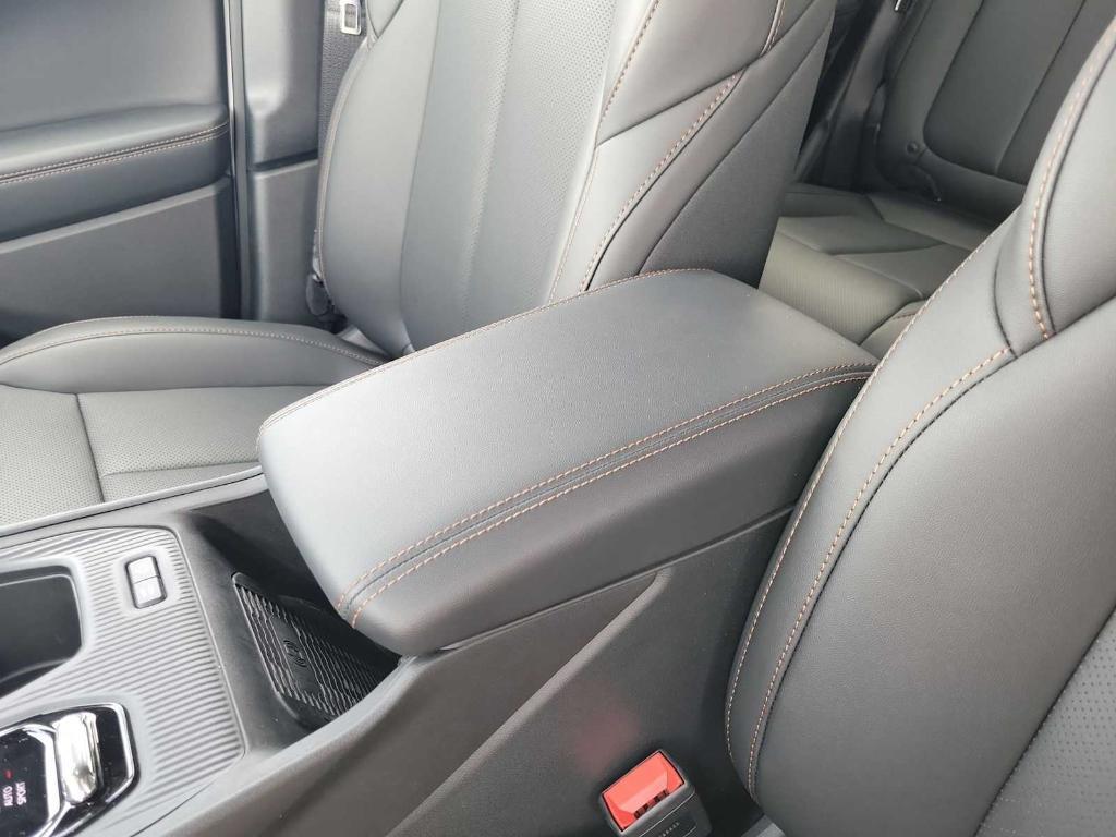 new 2026 Jeep Cherokee car, priced at $35,723