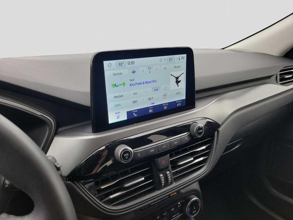 used 2024 Ford Escape car, priced at $20,995