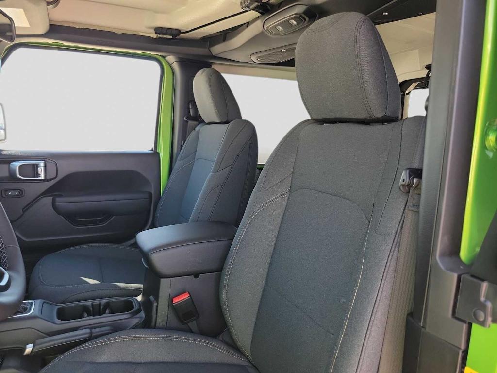 new 2026 Jeep Wrangler car, priced at $48,745