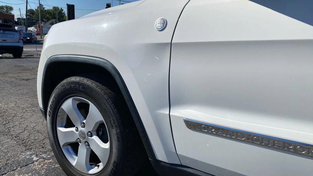 used 2011 Jeep Grand Cherokee car, priced at $6,400