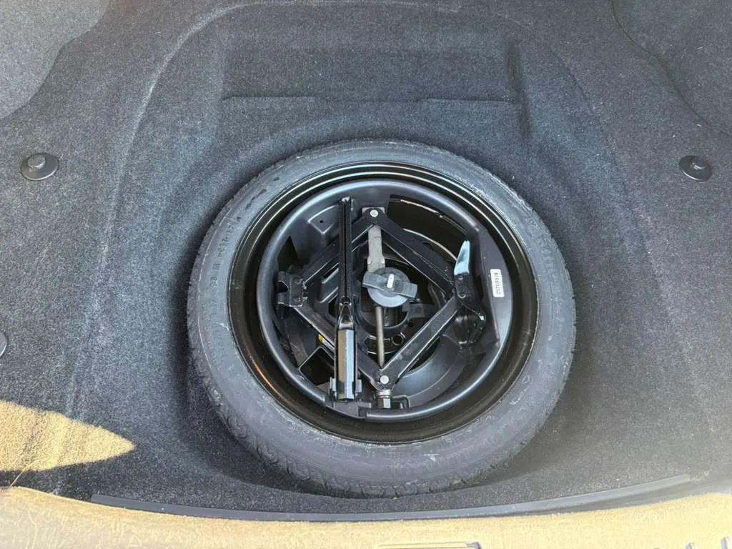 used 2009 Cadillac DTS car, priced at $5,500