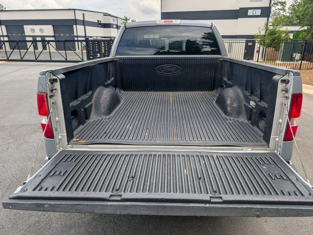 used 2005 Ford F-150 car, priced at $5,800