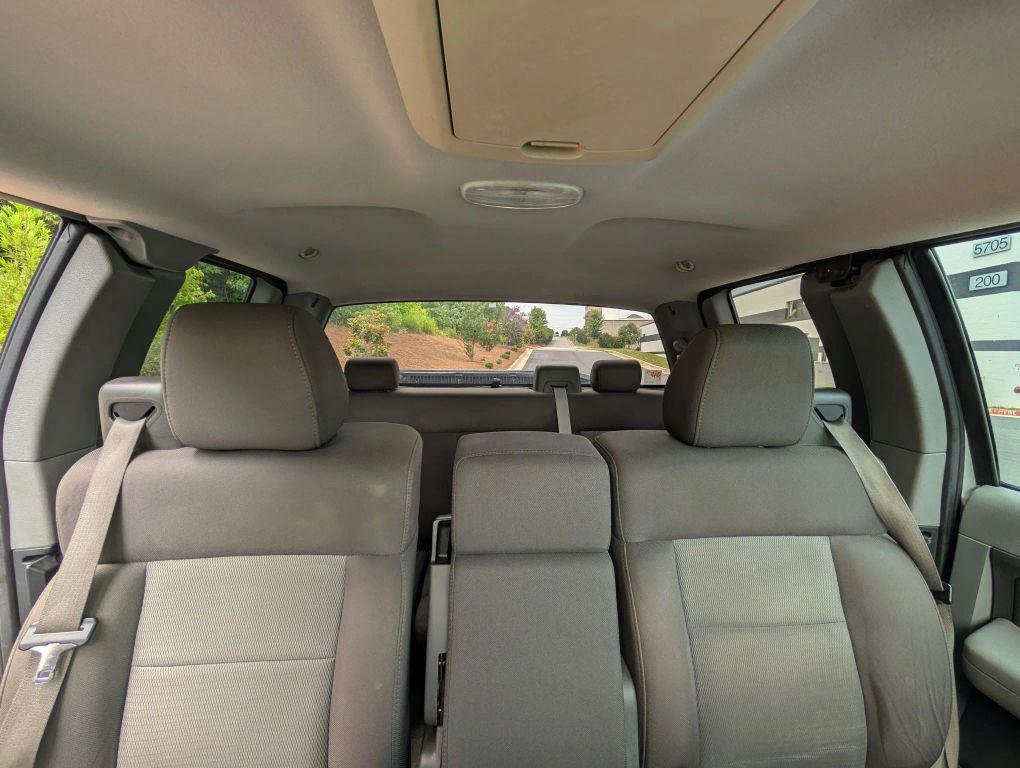 used 2005 Ford F-150 car, priced at $5,800