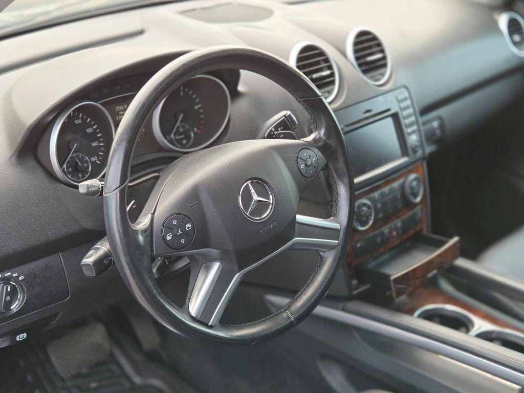 used 2010 Mercedes-Benz M-Class car, priced at $5,600