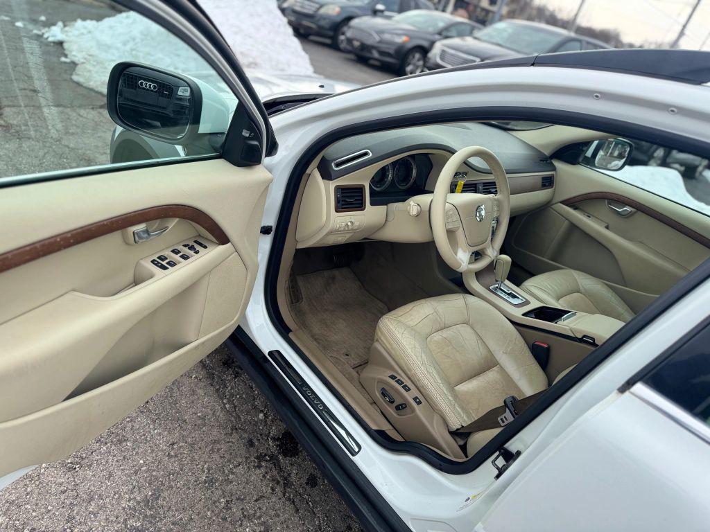 used 2010 Volvo XC70 car, priced at $5,200