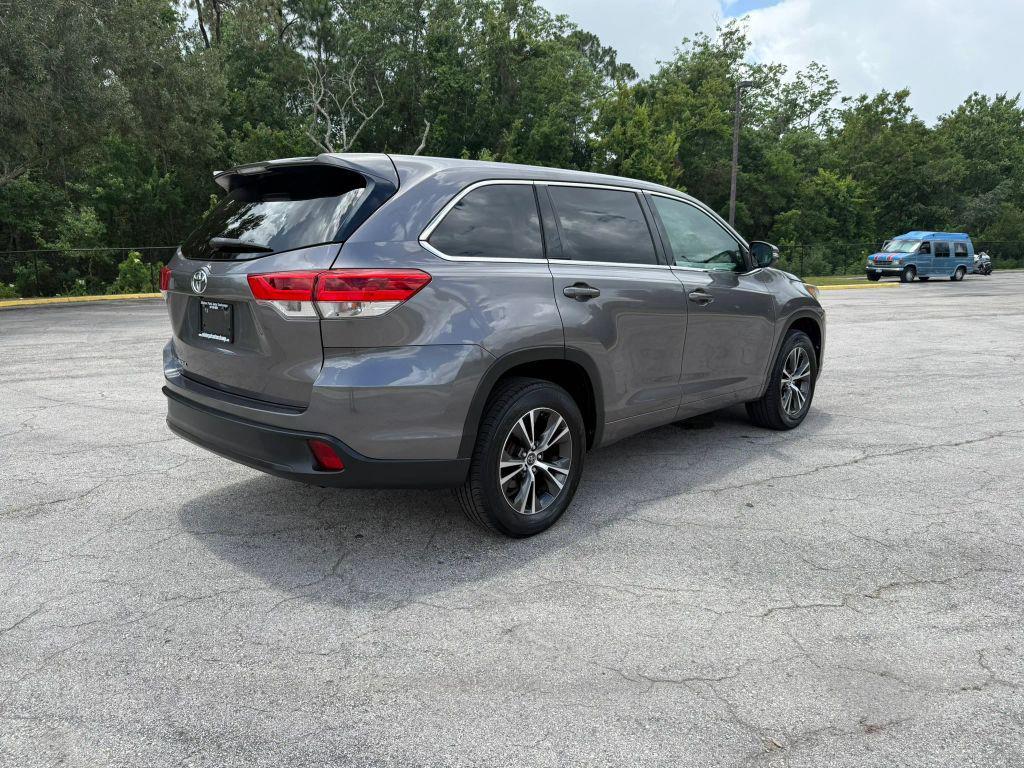 used 2017 Toyota Highlander car, priced at $15,988