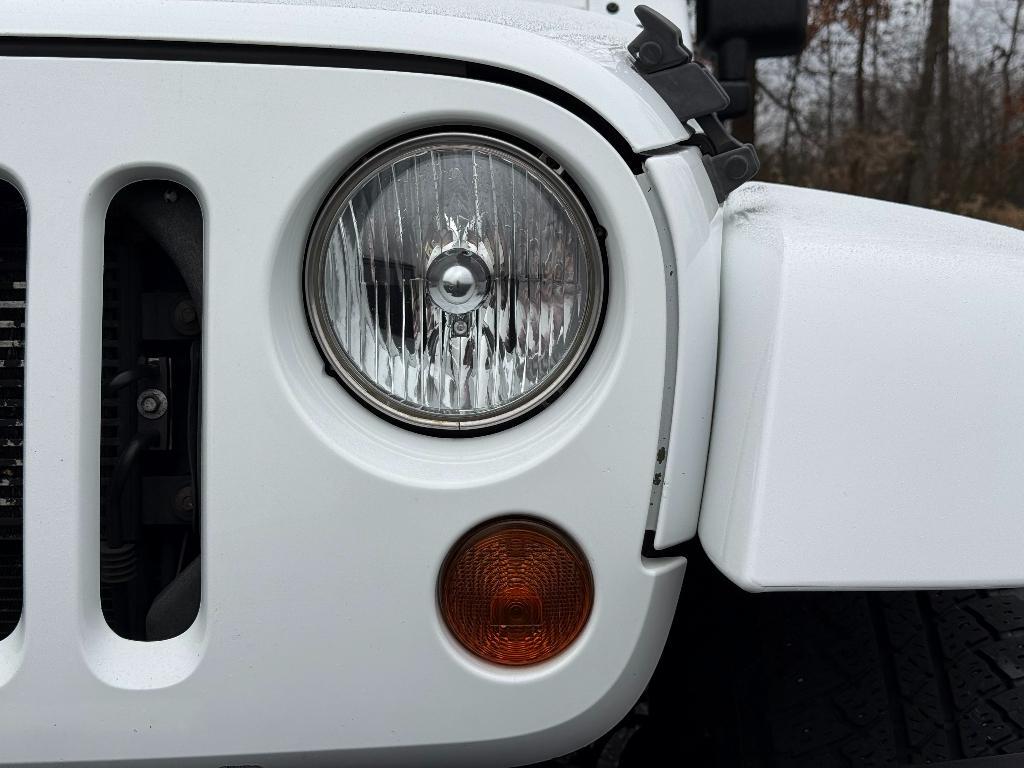 used 2012 Jeep Wrangler Unlimited car, priced at $13,500