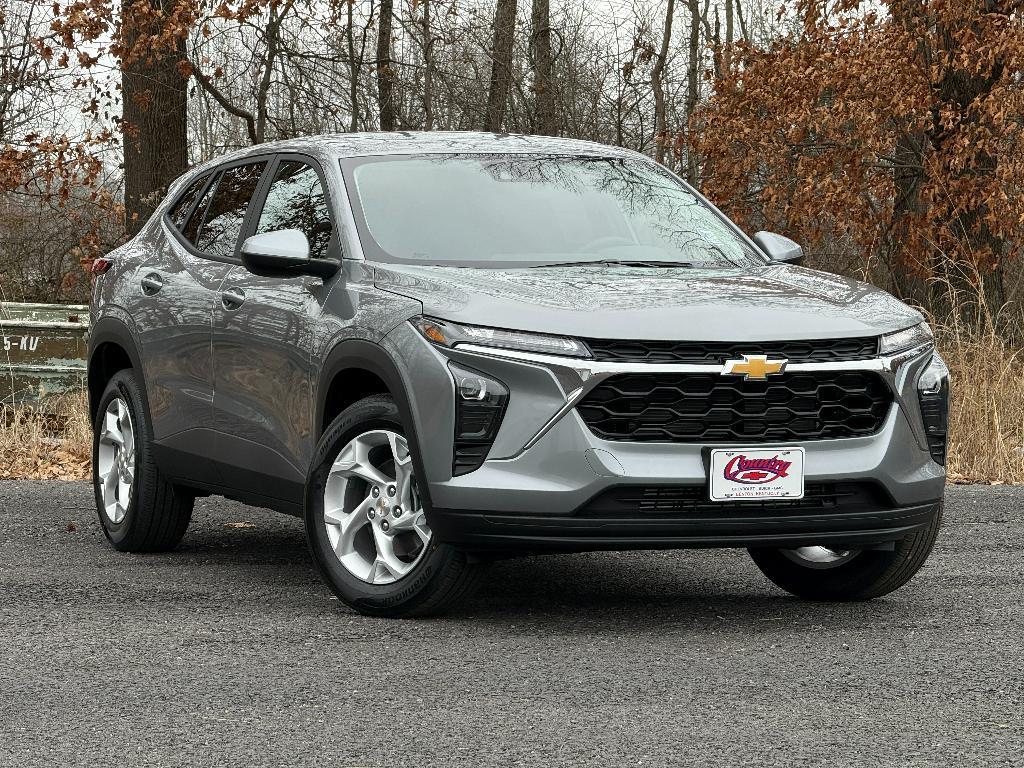 new 2026 Chevrolet Trax car, priced at $23,804