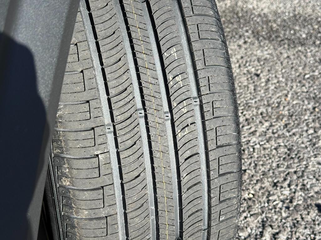 used 2022 Ford Explorer car, priced at $27,250