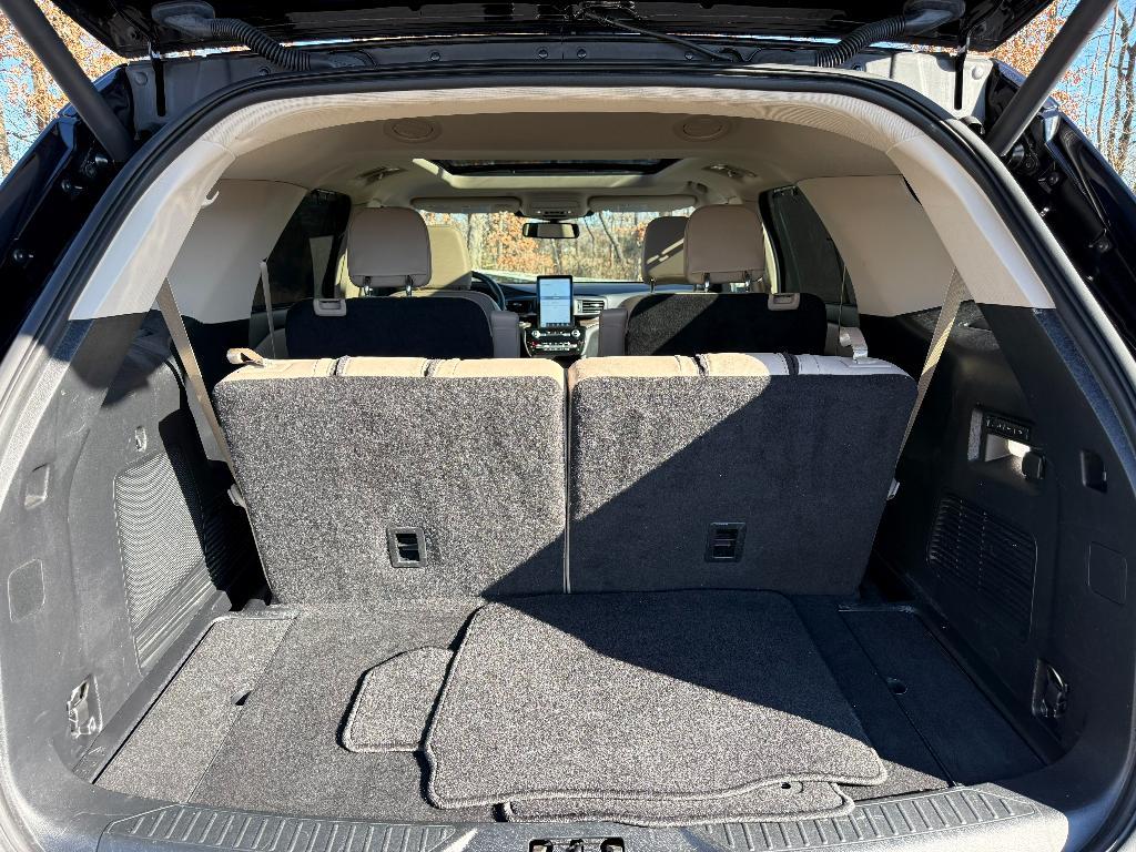 used 2022 Ford Explorer car, priced at $27,250