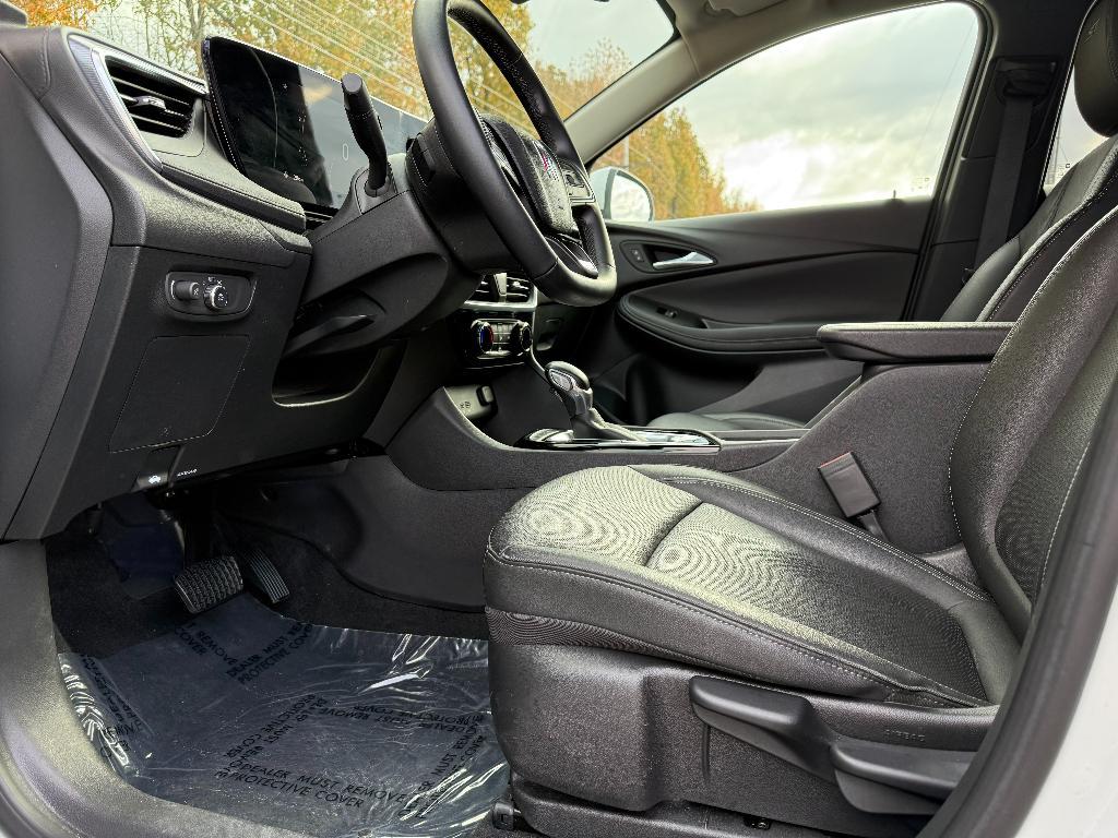 used 2024 Buick Encore GX car, priced at $24,250