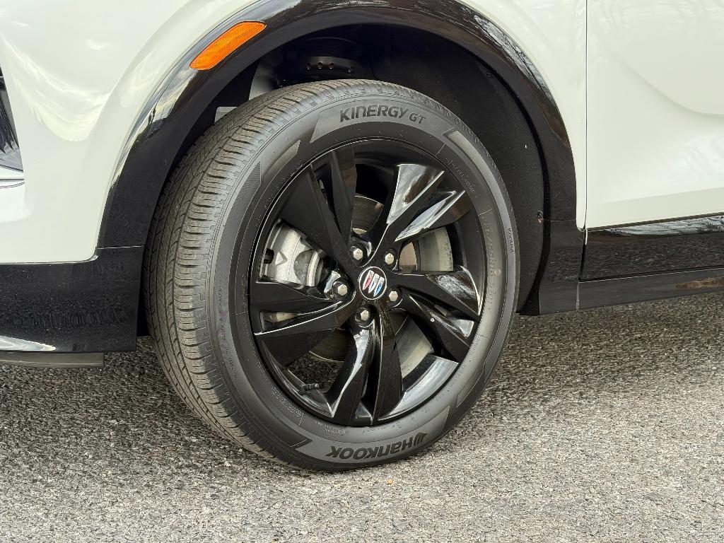 used 2024 Buick Encore GX car, priced at $24,250