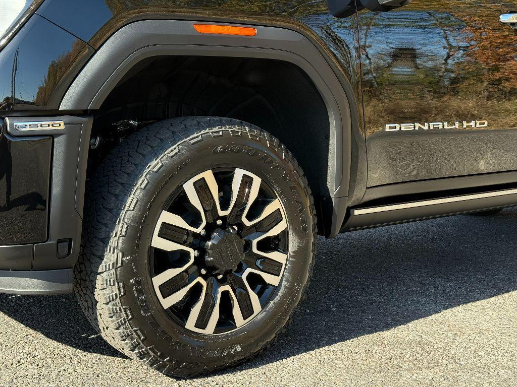 new 2026 GMC Sierra 2500 car, priced at $90,790