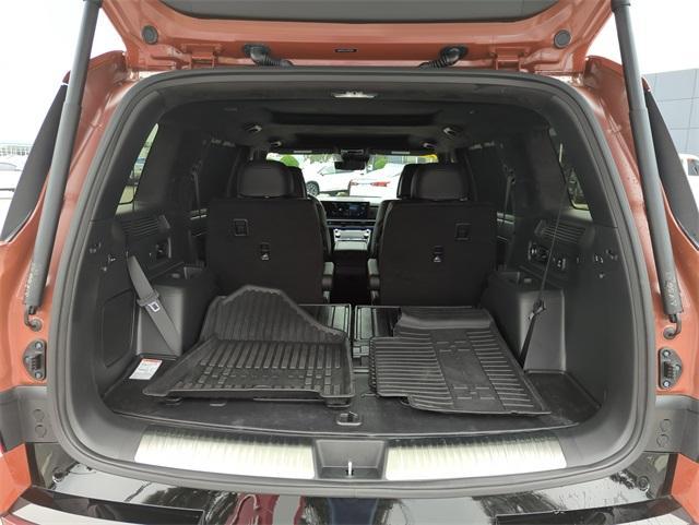 used 2025 Hyundai Santa Fe car, priced at $38,590