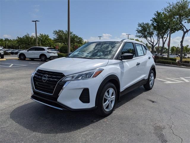 new 2025 Nissan Kicks Play car, priced at $21,479