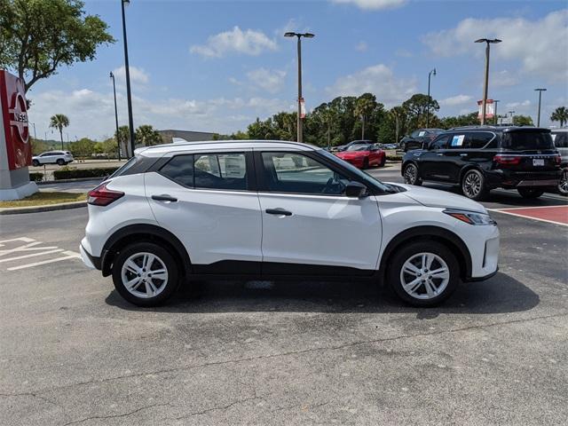 new 2025 Nissan Kicks Play car, priced at $21,479