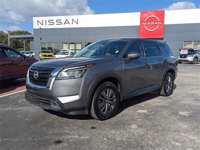 used 2022 Nissan Pathfinder car, priced at $22,990