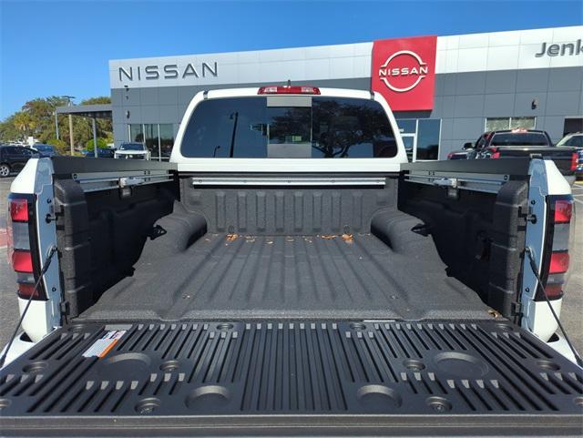 new 2026 Nissan Frontier car