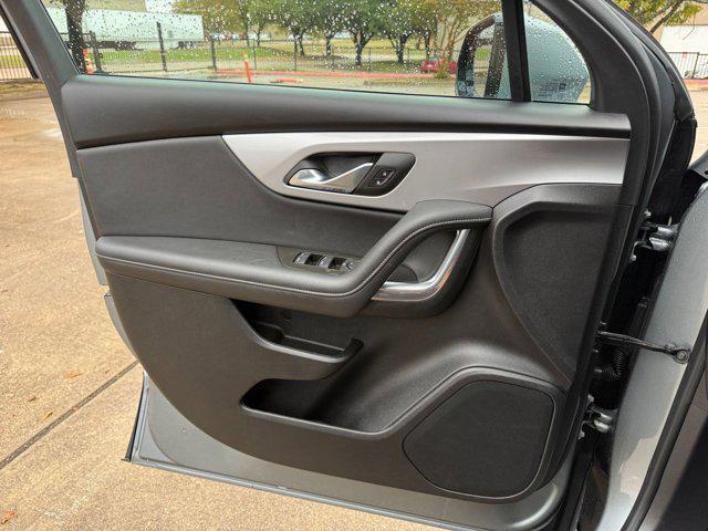 used 2025 Chevrolet Blazer car, priced at $24,142