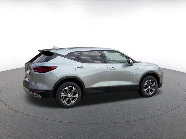 used 2025 Chevrolet Blazer car, priced at $24,142