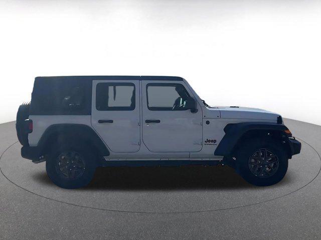 used 2025 Jeep Wrangler car, priced at $33,907
