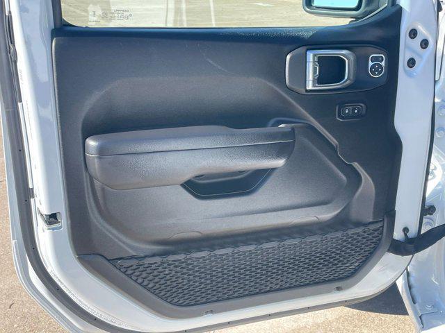 used 2025 Jeep Wrangler car, priced at $33,907