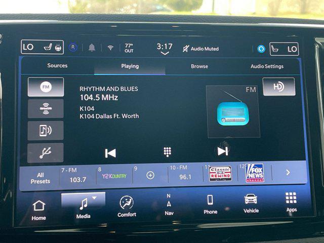 used 2025 Chrysler Pacifica car, priced at $35,240