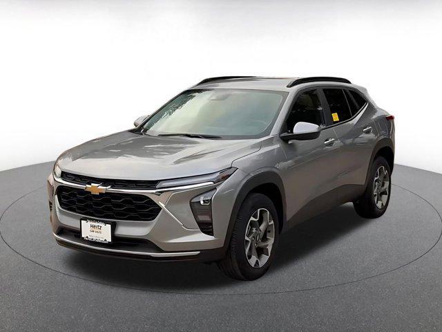 used 2025 Chevrolet Trax car, priced at $18,325