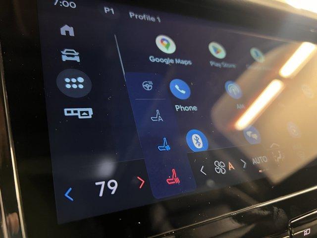 new 2025 Lincoln Navigator car, priced at $99,865