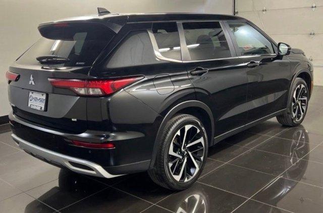 used 2024 Mitsubishi Outlander car, priced at $26,456