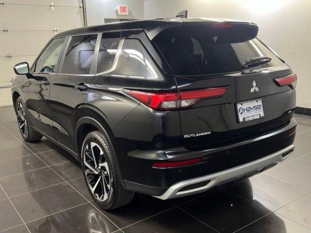 used 2024 Mitsubishi Outlander car, priced at $26,456